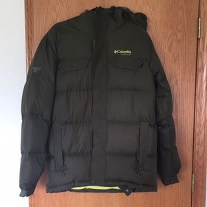 Columbia Titanium 700 fill goose down jacket
